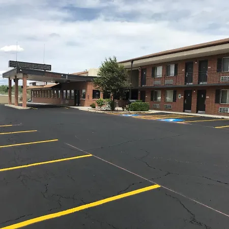 Econo Lodge Salina Scenic Route 89 & I-70-3